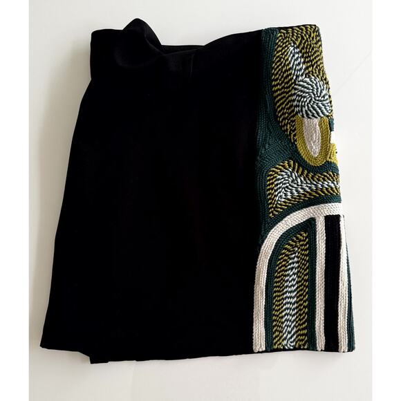 H&M Exclusive Embroidered Tube Skirt, Tribal Print size 4 - Picture 5 of 9